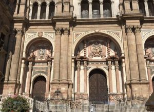 Fachada de la catedral de Málaga, la ciudad natal de Manuel Bandera.