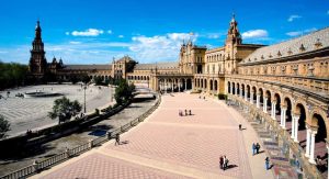 Plaza de España en el parque de María Luisa de Sevilla, la ciudad natal de Paquita Rico.