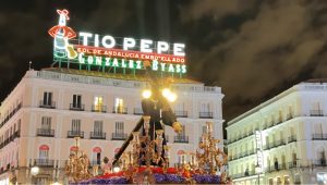 El edificio con el cartel Tío Pepe en la Plaza del Sol de Madrid, la ciudad natal de la cantante