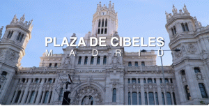 El edificio de Correos de Madrid, antes llamado Palacio de Comunicaciones (o de Telecomunicaciones).