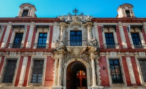 El Palacio Arzobispal de Sevilla, la ciudad natal de la cantante y actriz Carmen Sevilla.