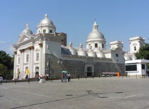 Basílica de Santa Teresa en Caracas, la ciudad de la Orquesta Caracas Billos Boys.