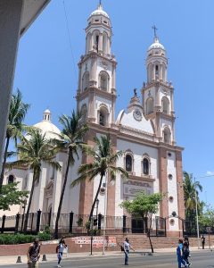 La catedral de Culiacán, en el estado mejicano de Sinaloa y ciudad de la banda musical El Recodo.