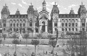 Palacio de Justicia de Barcelona, la ciudad natal de Monserrat Caballé, una de las intérpretes de la canción Mi raza sabe conquistar.