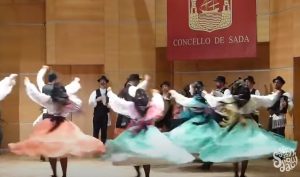 Grupo de baile de Son d'aquí de Galicia.