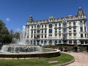 Plaza de la Escandalera de Oviedo.