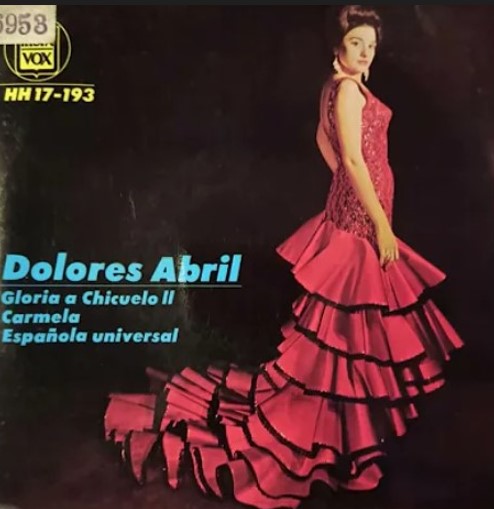 Imagen de la cantante Dolores Abril usada para ilustrar la letra de la canción La tinta del calamar.