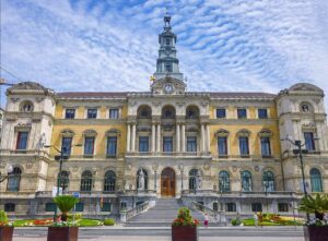 Ayuntamiento de Bilbao, la ciudad natal del barítono Gregorio Barrios.