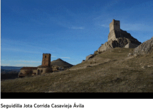 Castillo castellano en una loma en una imagen usada para ilustrar la canción titulada Volviendo a España.